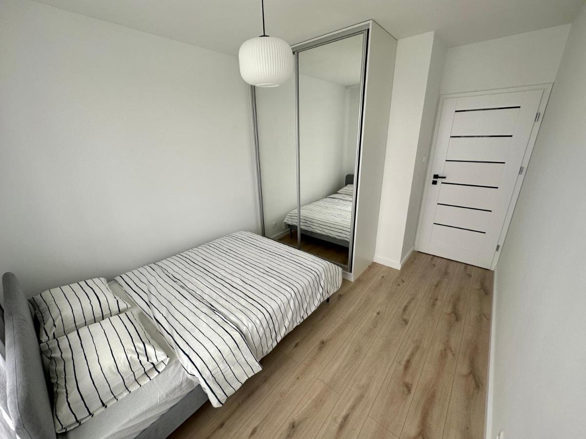 Sdh 4 Radzymin Comfortable Apartment Near Warsaw Exterior photo
